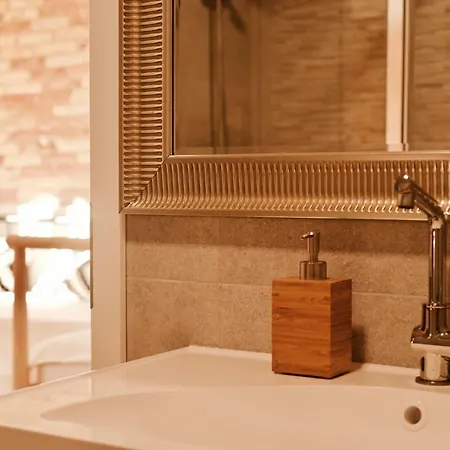 Apartament Tego's Stone House *