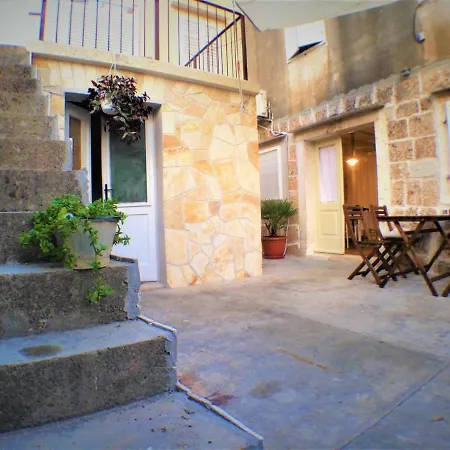 Tego's Stone House